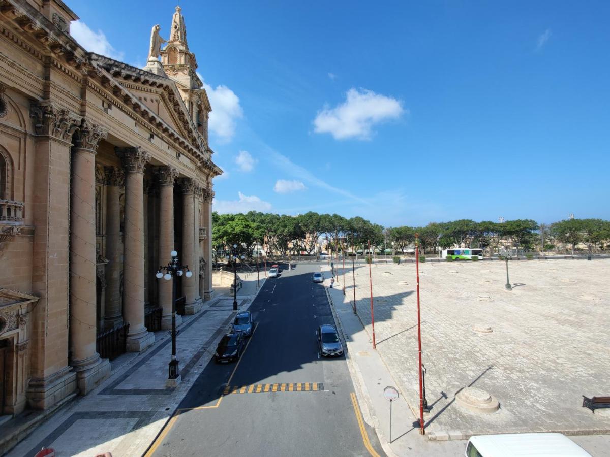 Near Valletta City - Open Views - Ta Tessie Suite In Floriana - Malta Bagian luar foto